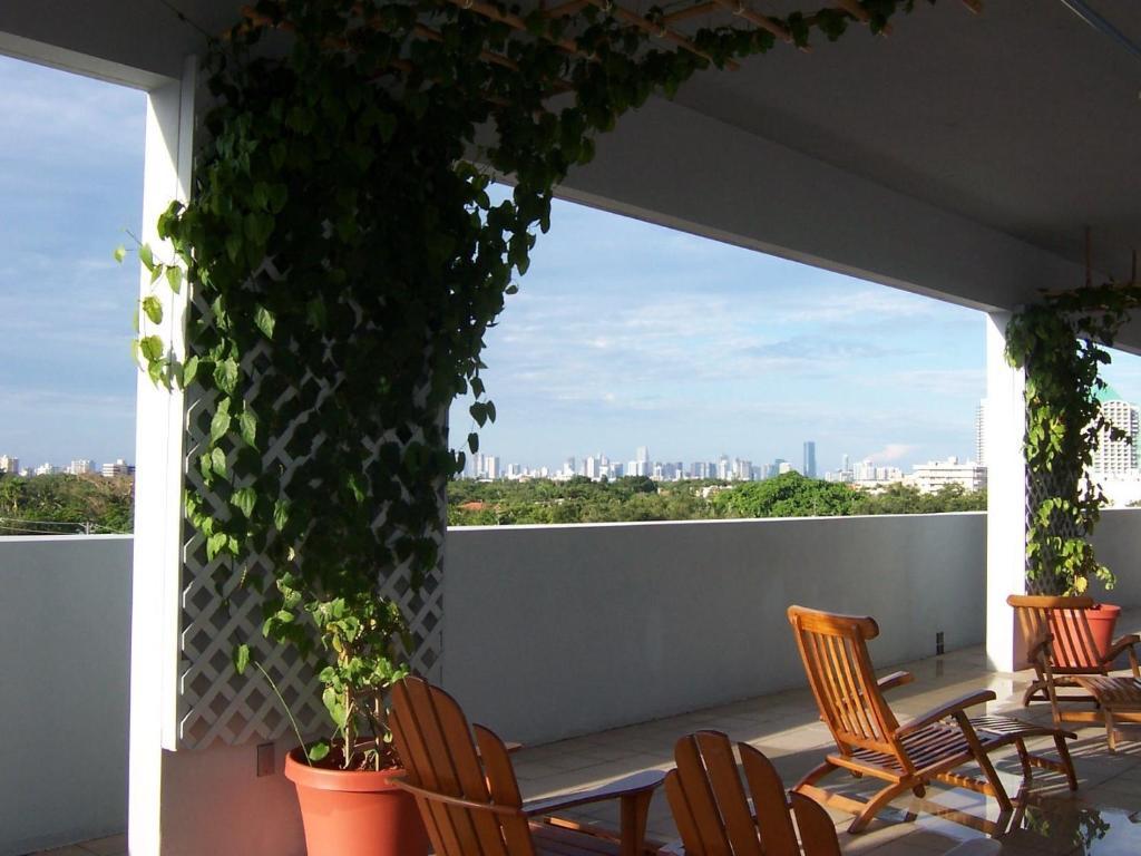 Hotel Croydon Miami Beach Exterior foto